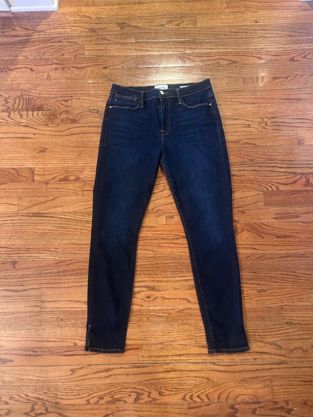 Frame Denim Women's Dark Indigo Skinny Jeans